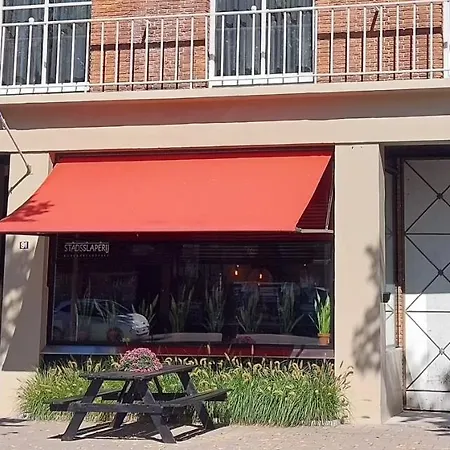 לינה וארוחת בוקר Stadsslaperij טילבורג